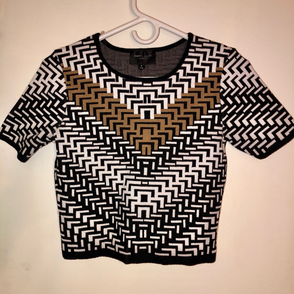 Pattern Knitted Blouse